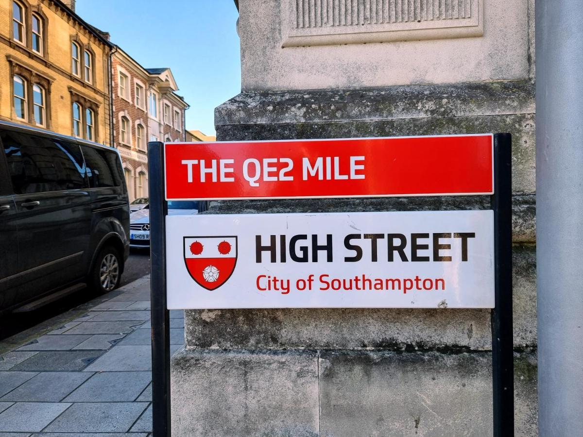 High Street - 2Bd Apt - King Beds - Parking - Wise Stays Southampton Exterior foto
